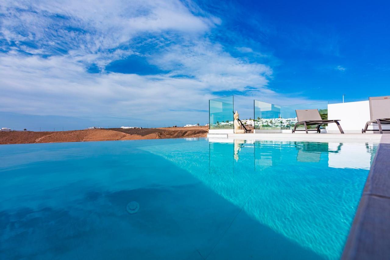 Villa Papaya Tias Bagian luar foto