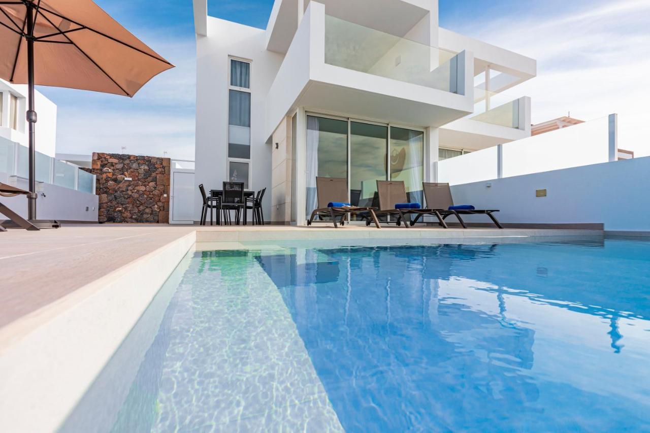 Villa Papaya Tias Bagian luar foto